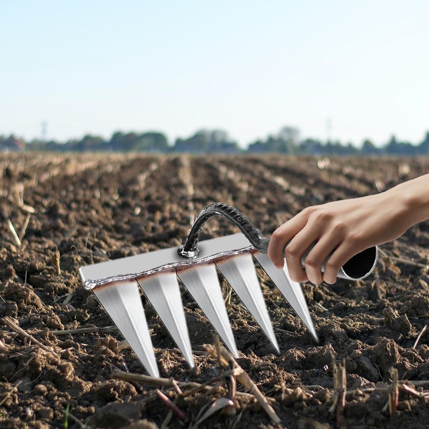 Pro-Grade Garden Weeding Tool with 5 Durable Steel Claws